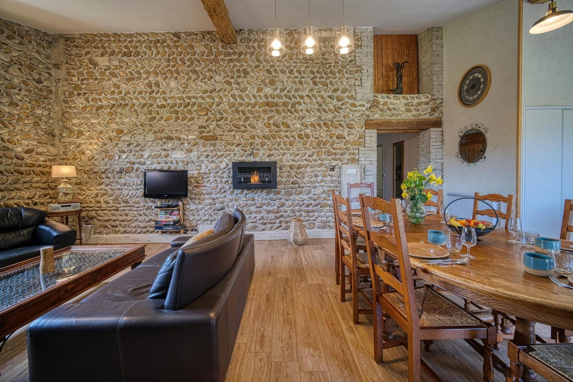 Maison Michonieres - Gite 3 Etoiles - 8 Personnes Miribel  Exteriör bild