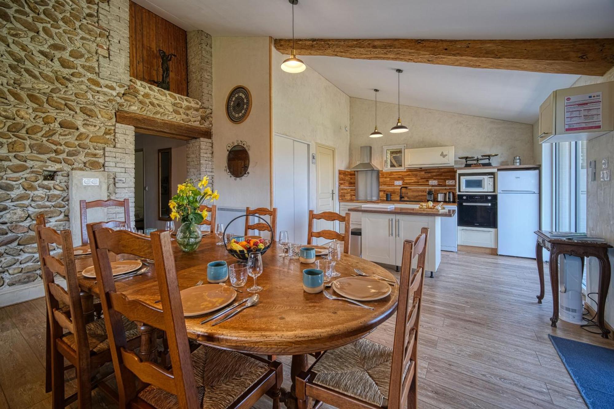 Maison Michonieres - Gite 3 Etoiles - 8 Personnes Miribel  Exteriör bild