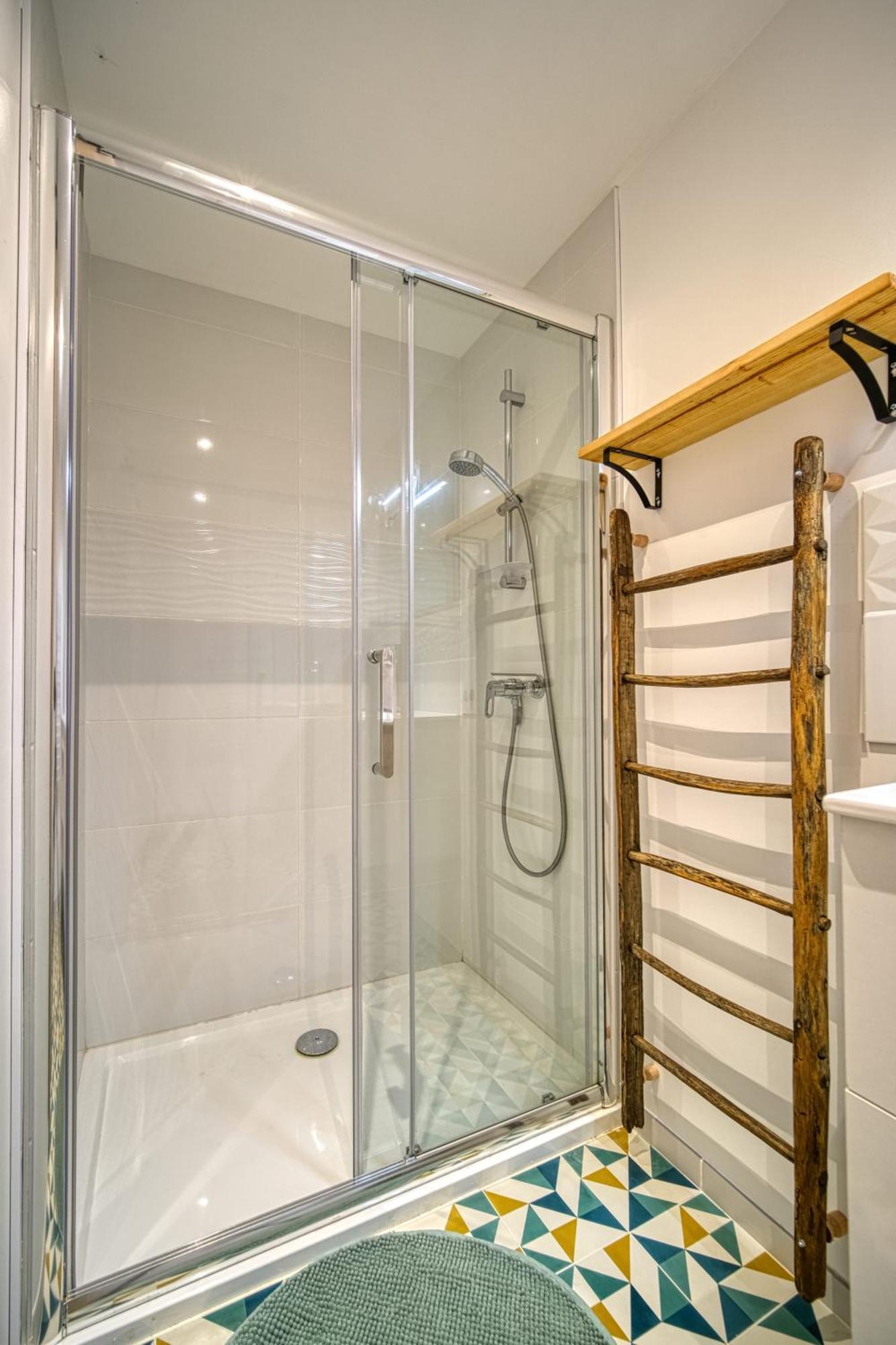 Maison Michonieres - Gite 3 Etoiles - 8 Personnes Miribel  Exteriör bild